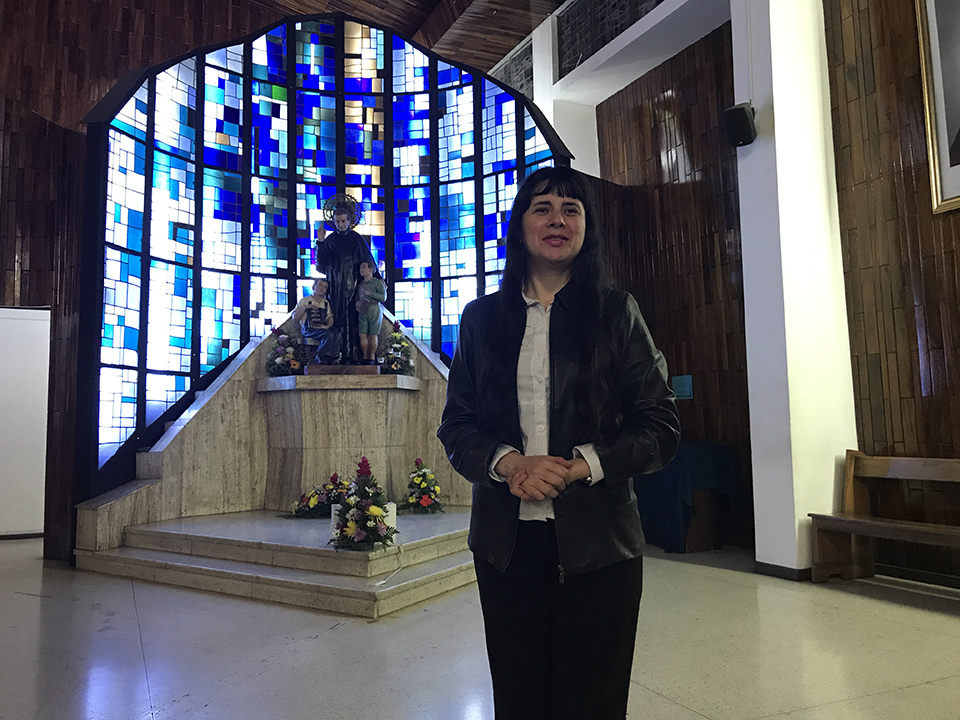 Canto de funerales Ministerio de Silvia Rodriguez